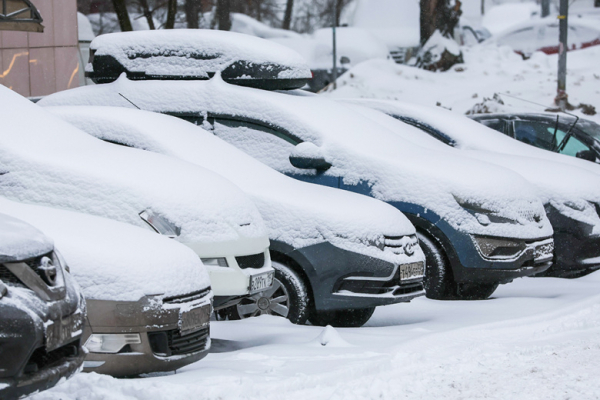 Россиянам дали советы, как организовать личную парковку во дворе