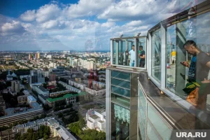 Выше «Высоцкого»: в Екатеринбурге построят 75-этажный небоскреб с бассейном