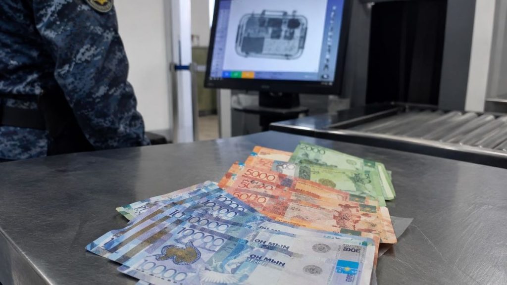 Неприятностями обернулся для казахстанца поход на свидание с 23 тыс. тенге