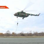 Бойцы спецподразделений Татарстана провели учения по беспарашютному десантированию