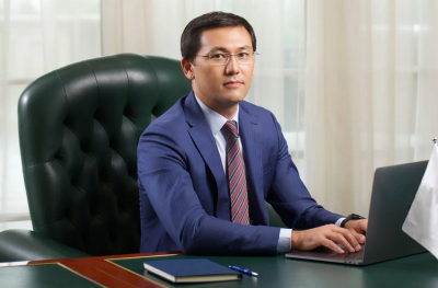 Шухрат Садыров покинул совет директоров МФО «ОнлайнКазФинанс»