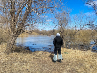 Вода вышла на пойму реки Мергеньки в Ишиме: первый этап паводка