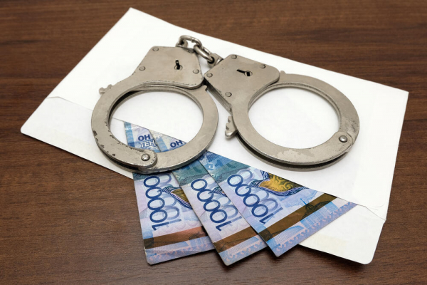 В Астане руководители предприятия "Еңбек" КУИС изобличены в неоднократном получении взяток
