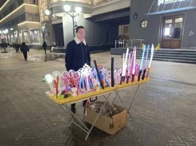Уличного продавца на Баумана в Казани арестовали за долги по штрафам почти на миллион