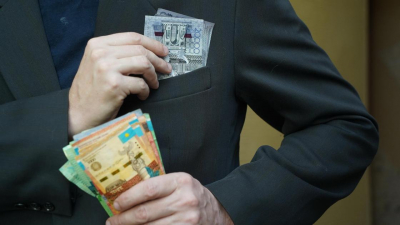 Как "выбить" задержанную зарплату до судебных разбирательств в Казахстане