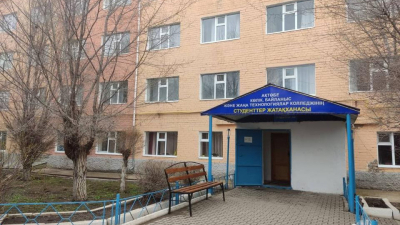В Актобе эвакуированных переселили из школ в общежития