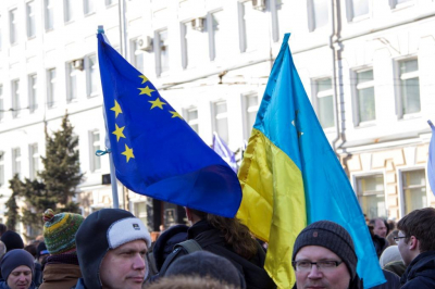 Политолог Мезюхо оценил идею Мерца об ассоциированном членстве Украины в ЕС