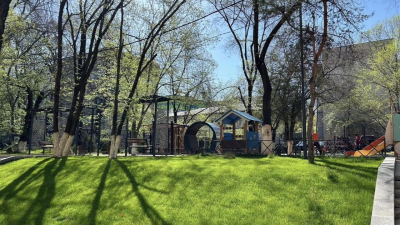 Вдохновляющая история успеха: программа "Бюджет народного участия" помогла алматинке превратить свой двор в произведение искусства